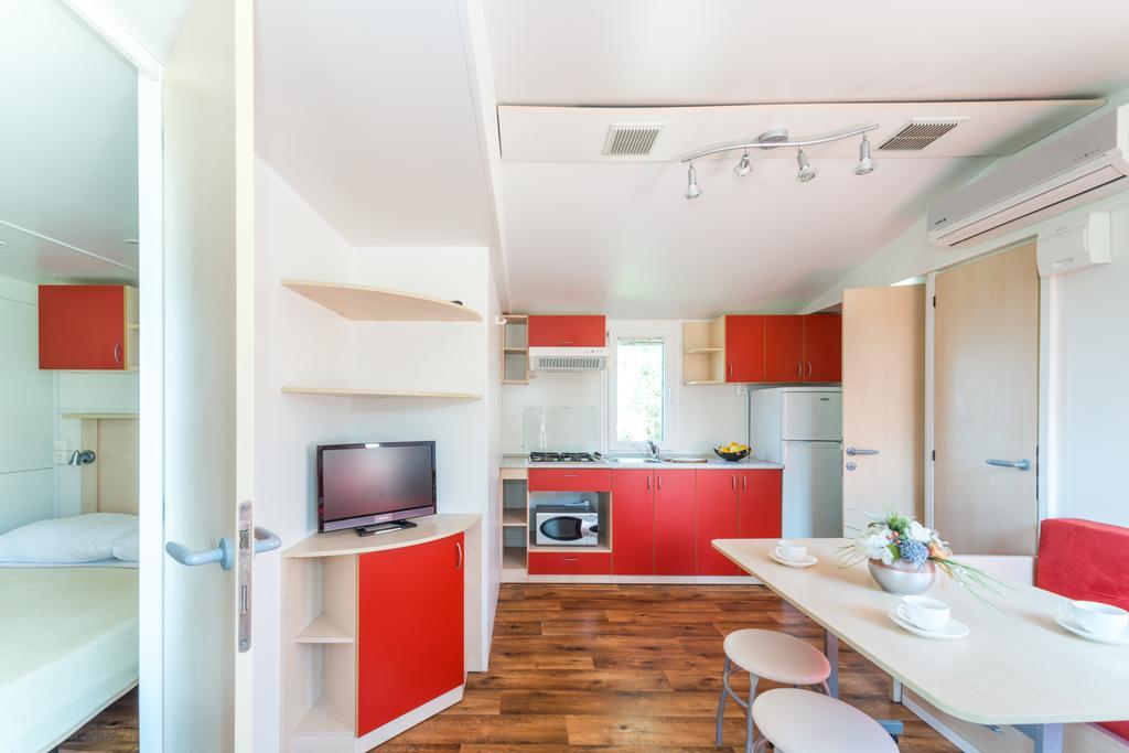 Mobile Homes Plava Laguna Пакоштане Экстерьер фото