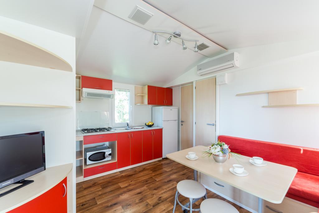Mobile Homes Plava Laguna Пакоштане Экстерьер фото