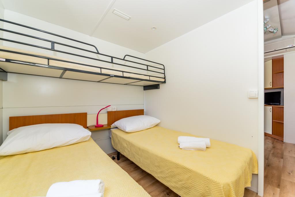 Mobile Homes Plava Laguna Пакоштане Экстерьер фото